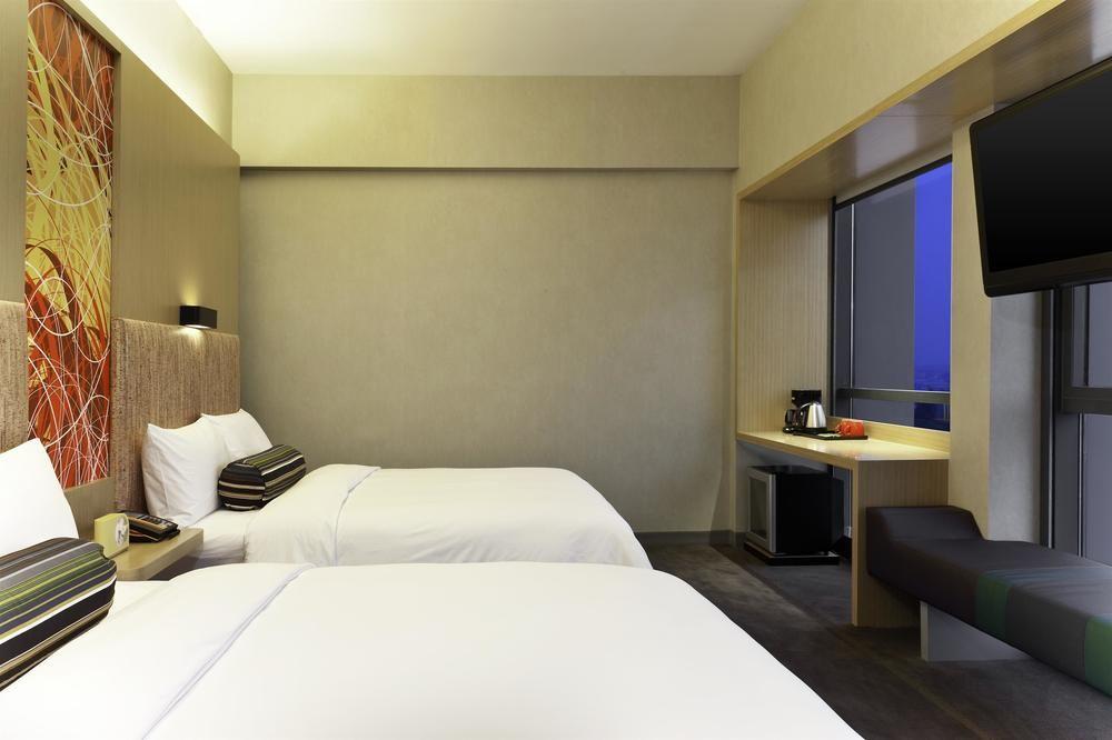 เอลอฟต์ นานไห่ ฝอซาน Hotel ภายนอก รูปภาพ
